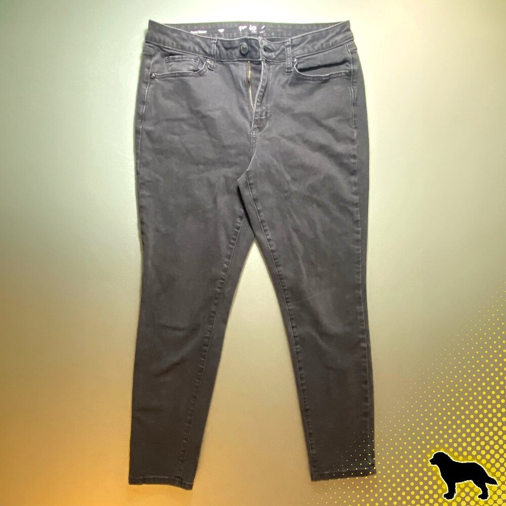 Sonoma Jeans Denim Size 12 R Curvy Skinny Black Mid-Rise Ankle / Cropped